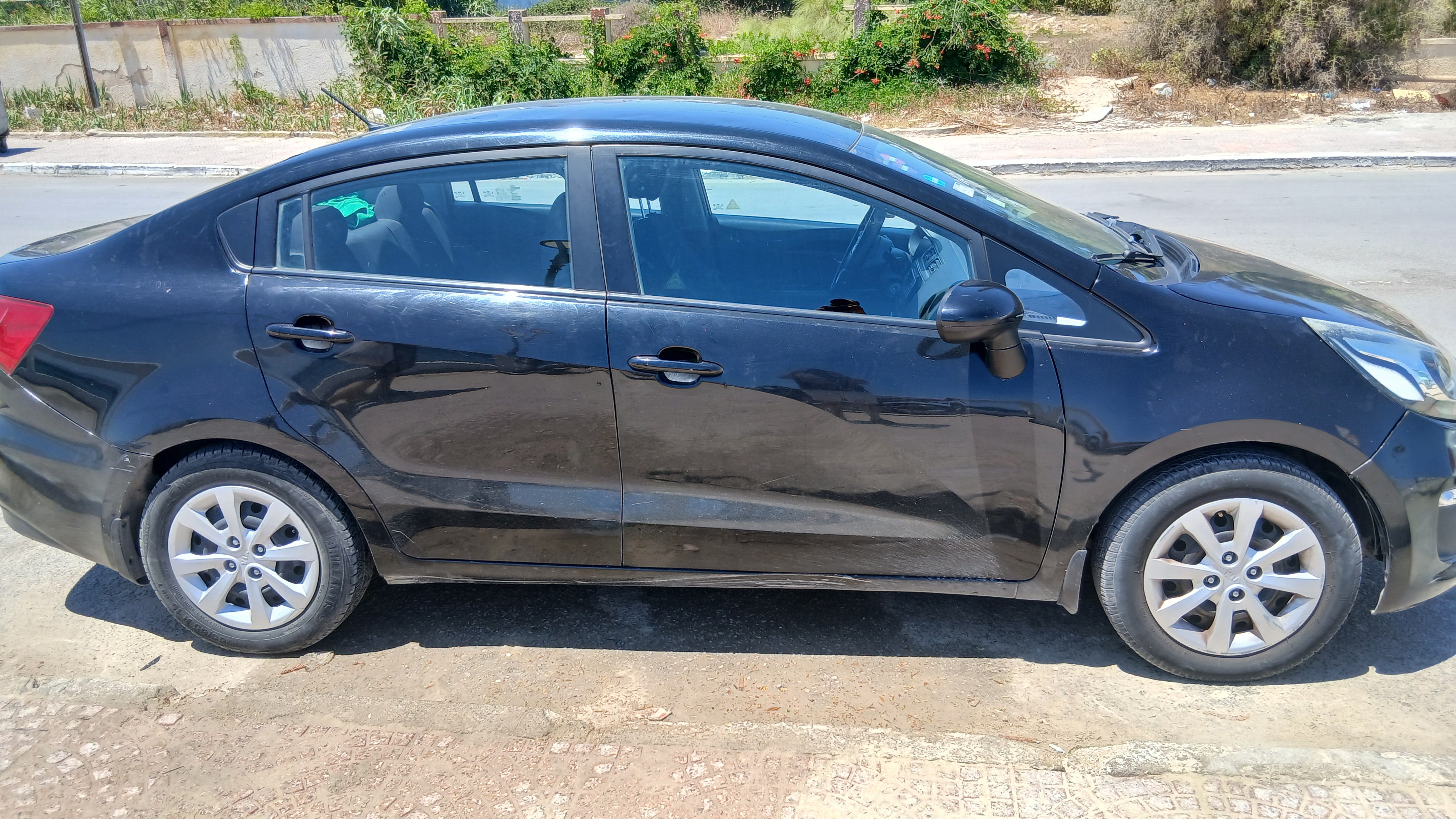 Bizerte Nord&nbsp;Cite Ain Meriem&nbsp;Kia&nbsp;Rio&nbsp;Kia rio  2�me main
