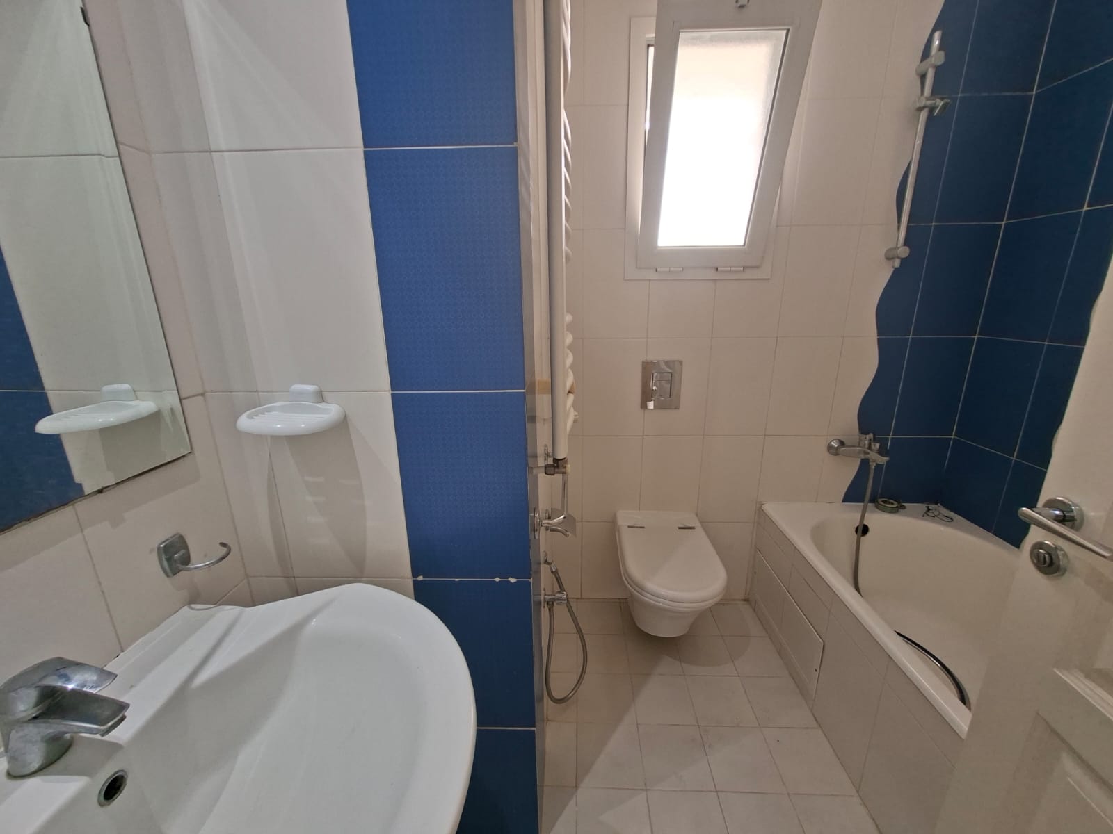 Ariana Ville&nbsp;Cite Ennasr 2&nbsp;Location&nbsp;Appart. 3 pi�ces&nbsp;Appartement proximite slim school
