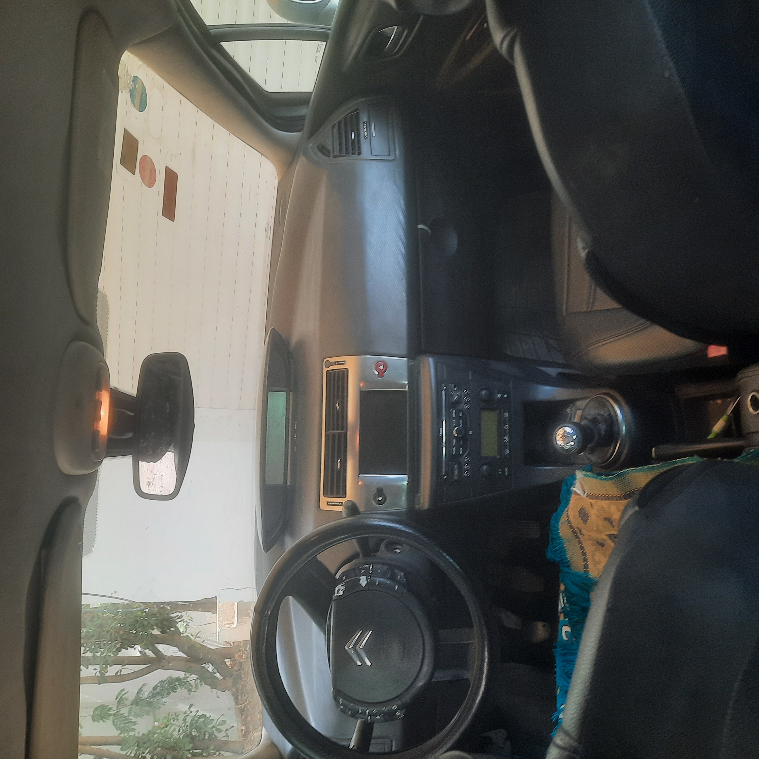 El Menzah&nbsp;El Manar 2&nbsp;Citroen&nbsp;C4&nbsp;Citroen 4 diesel