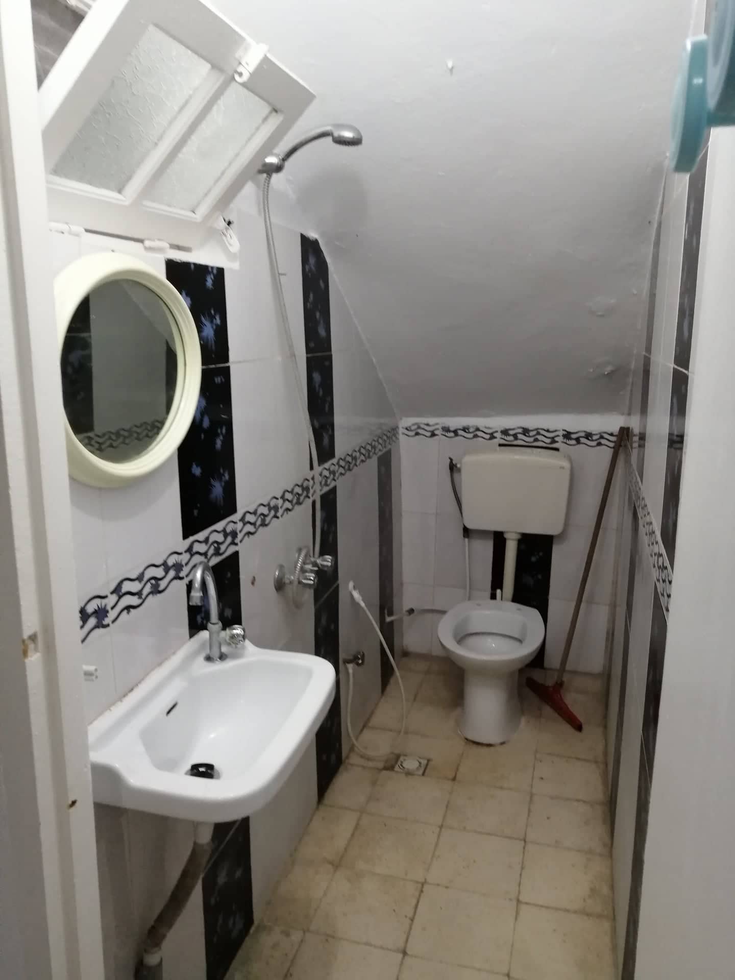 Ariana Ville&nbsp;Borj El Baccouche&nbsp;Location&nbsp;Appart. 1 pi�ce&nbsp;Studio borj bacouch pr gar�on