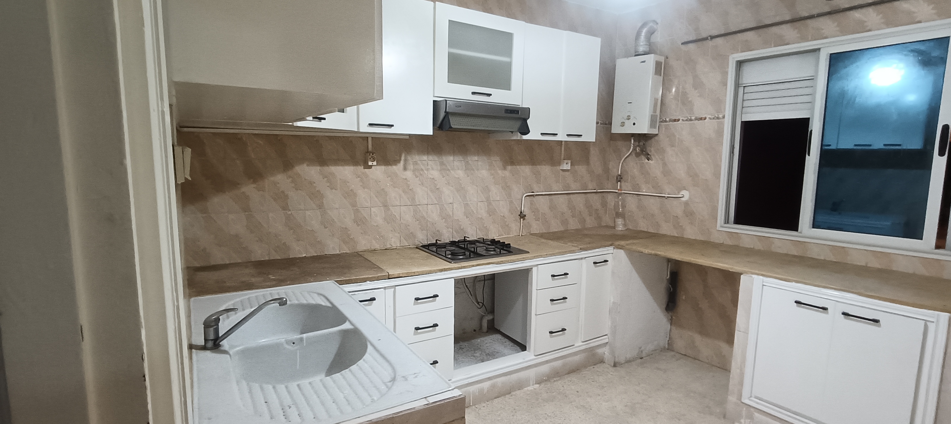 Oued Ellil&nbsp;Cite El Moultaka 1&nbsp;Location&nbsp;Maisons&nbsp;1�re �tage d'une maison