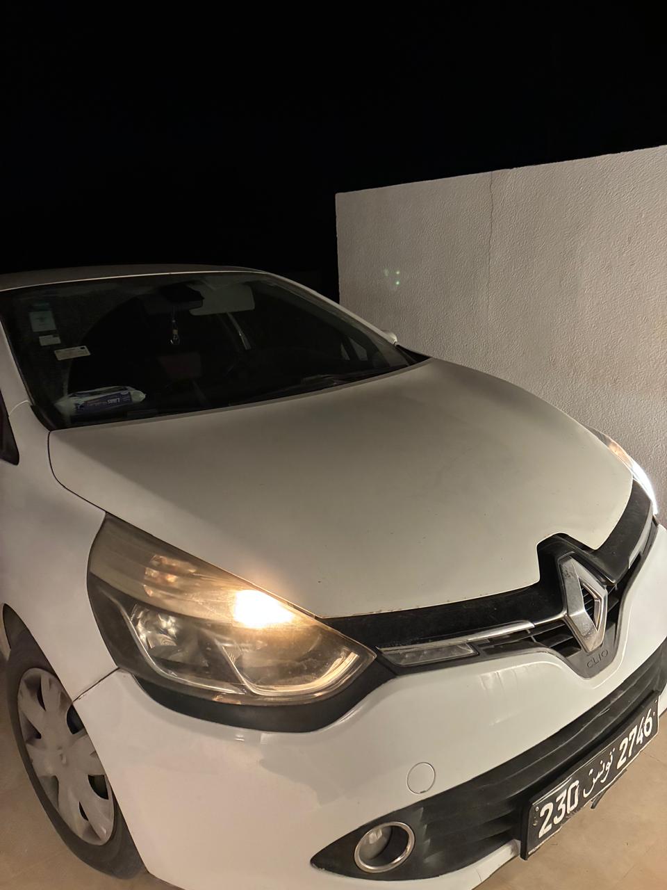 Ain Zaghouan&nbsp;Ain Zaghouan&nbsp;Renault&nbsp;Clio&nbsp;Bonne occasion voiture