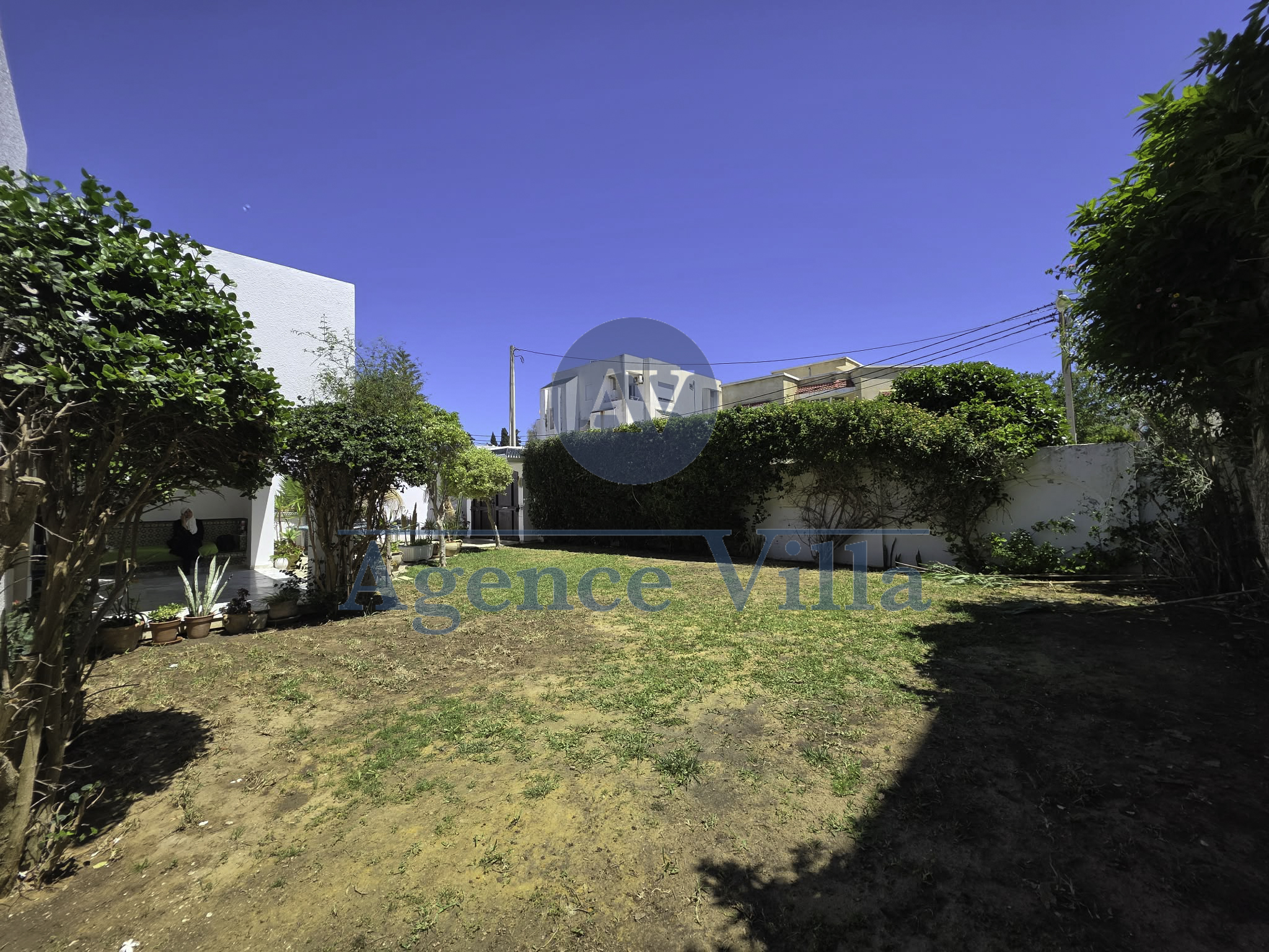 La Marsa&nbsp;Cite El Ahmadi&nbsp;Location&nbsp;Maisons&nbsp;Agr�able villa s4 � la marsa