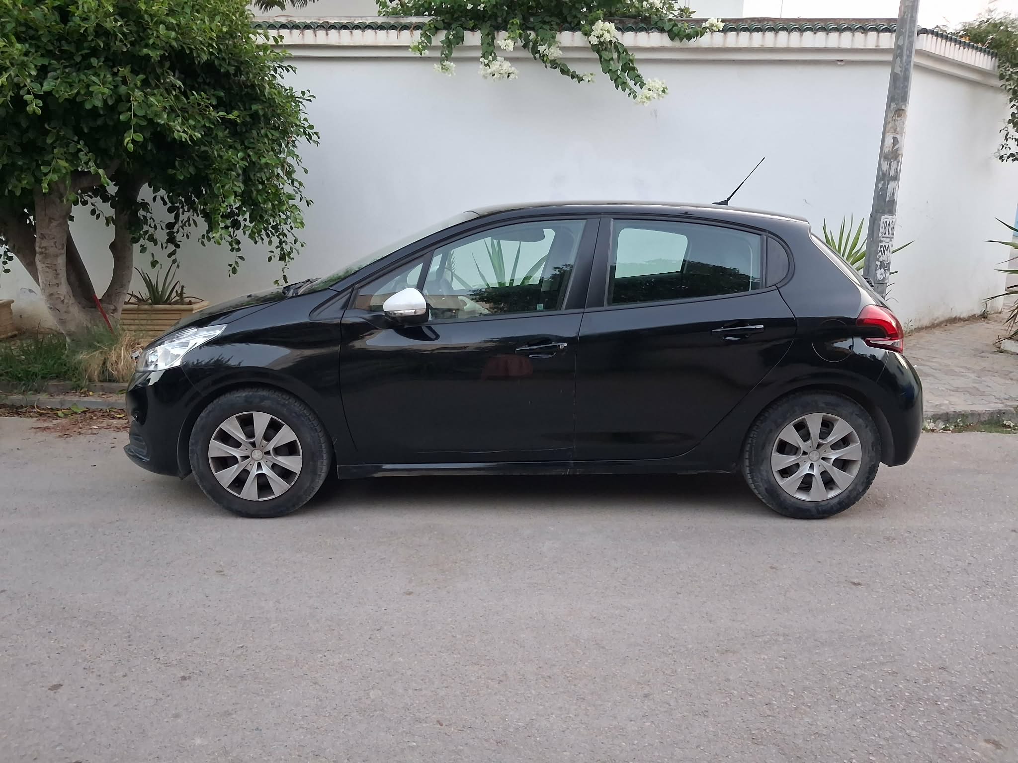 La Soukra&nbsp;La Soukra&nbsp;Peugeot&nbsp;208&nbsp;Peugoet 208