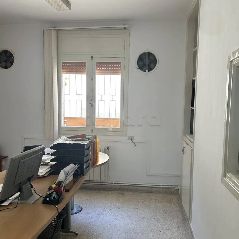 El Menzah&nbsp;El Manar 2&nbsp;Location&nbsp;Appart. 5 pi�ces+&nbsp;Bureau s plus 6 � manar 2