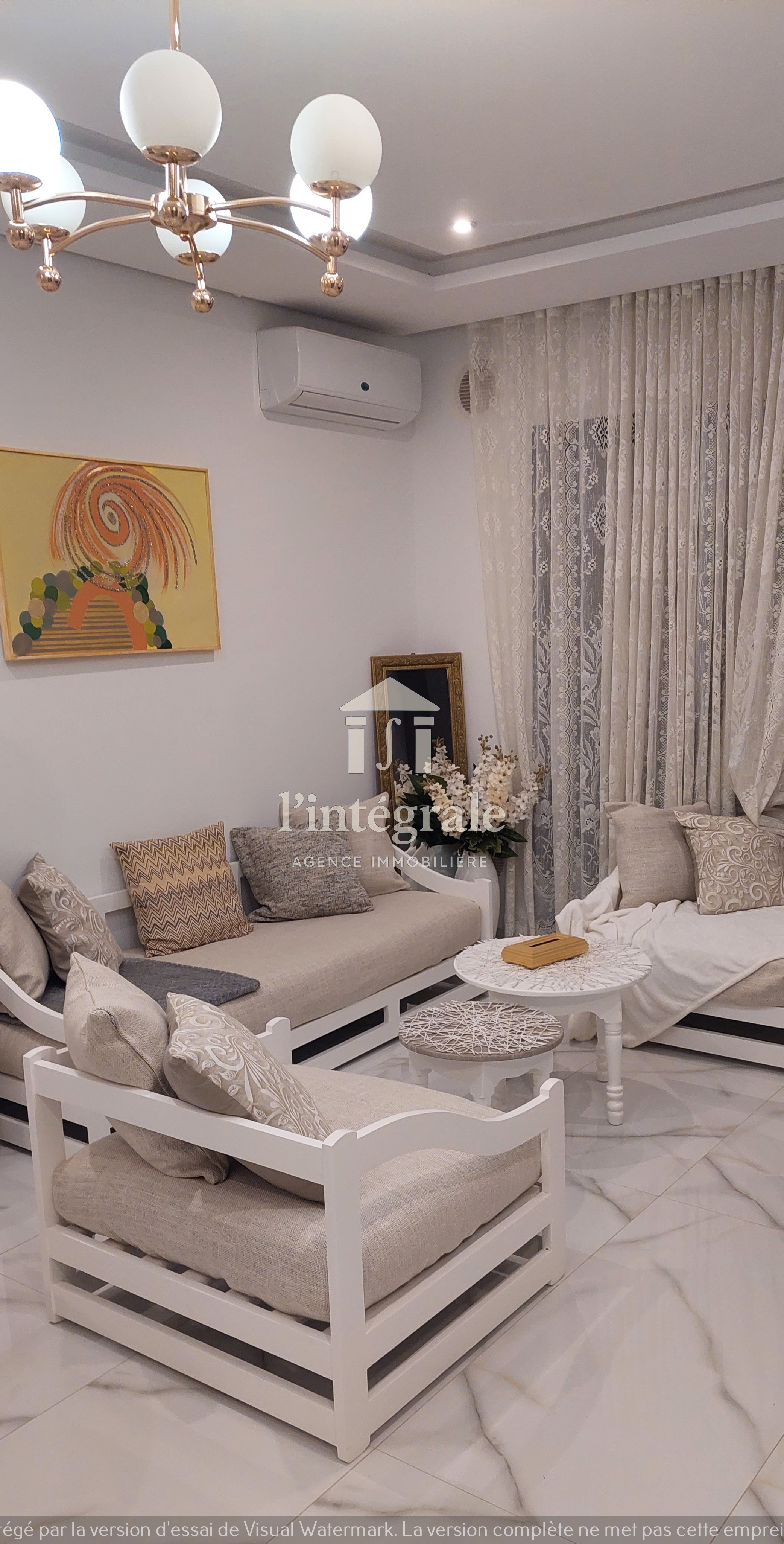 Ariana Ville&nbsp;Cite Ennasr 2&nbsp;Location&nbsp;Appart. 2 pi�ces&nbsp;S1 meubl� tr�s haut standing avec terrasse