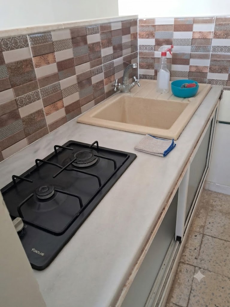 Raoued&nbsp;Ariana Essoughra&nbsp;Location&nbsp;Appart. 1 pi�ce&nbsp;Studio pour etudiantes