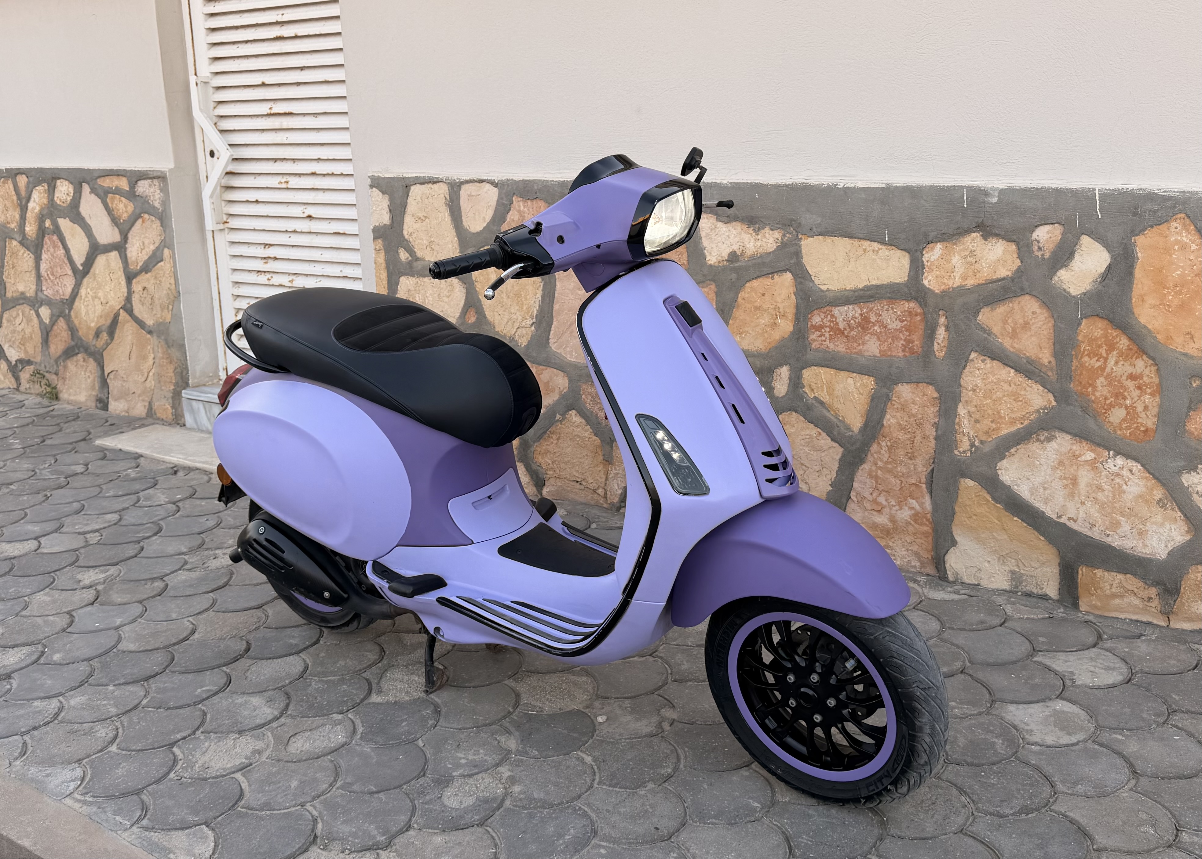 Gabes Medina&nbsp;Gabes&nbsp;Piaggio&nbsp;Piaggio&nbsp;Vespa lx sprint