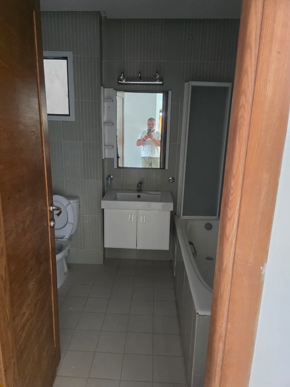 La Soukra&nbsp;La Soukra&nbsp;Location&nbsp;Appart. 4 pi�ces&nbsp;S3 soukra ppk ssol dernier attijari bank