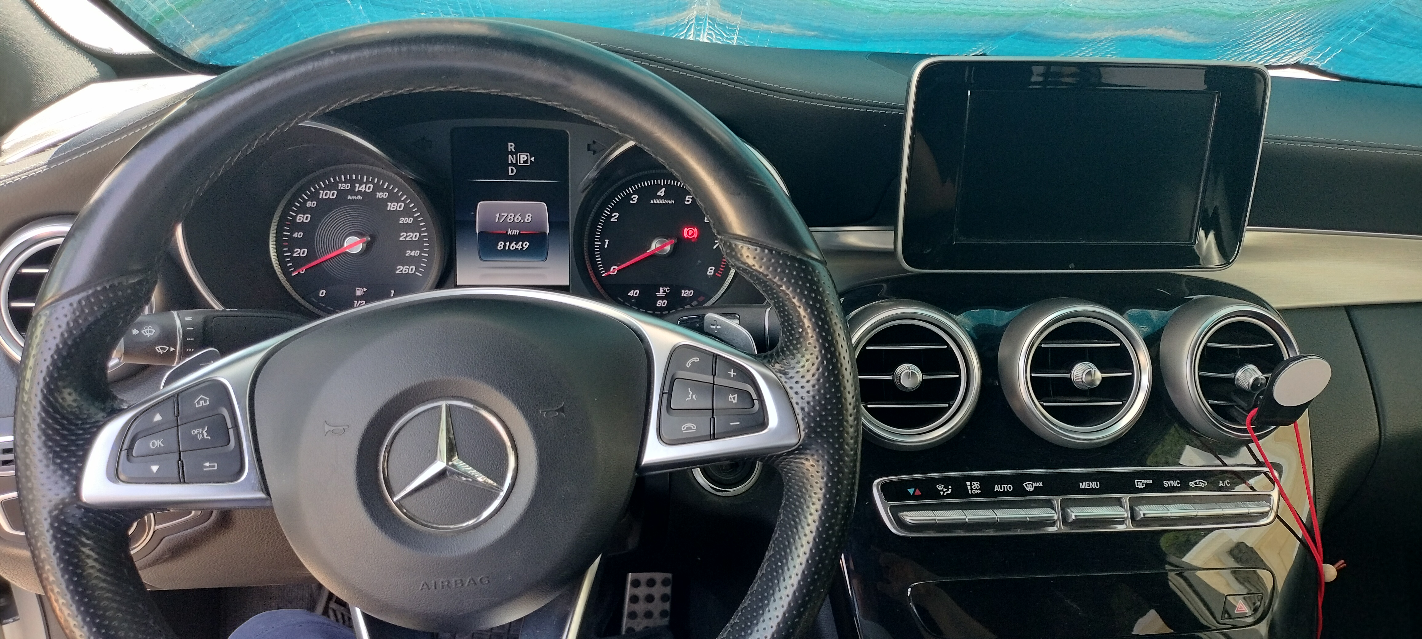Ariana Ville&nbsp;Cite Ennasr 2&nbsp;Mercedes&nbsp;C&nbsp;Belle mercedes c200 pack amg