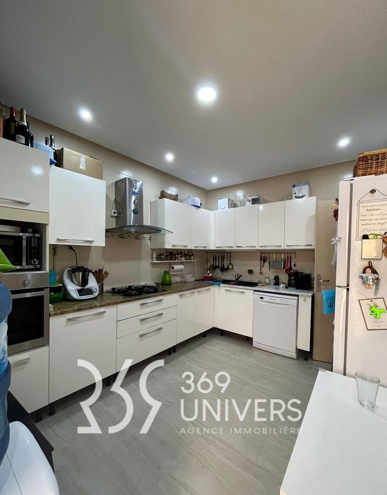La Marsa&nbsp;Gammart&nbsp;Location&nbsp;Duplex&nbsp;Duplex vide avec jardin � gammarth ref rd008