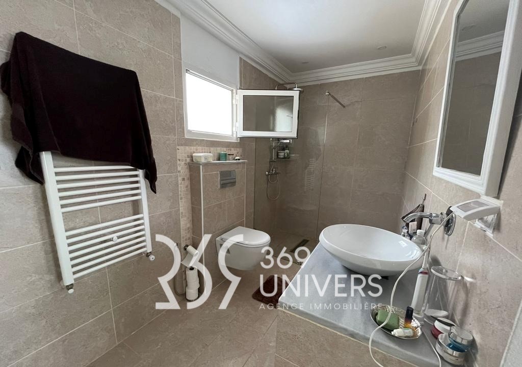 La Marsa&nbsp;Gammart&nbsp;Location&nbsp;Duplex&nbsp;Duplex vide avec jardin � gammarth ref rd008