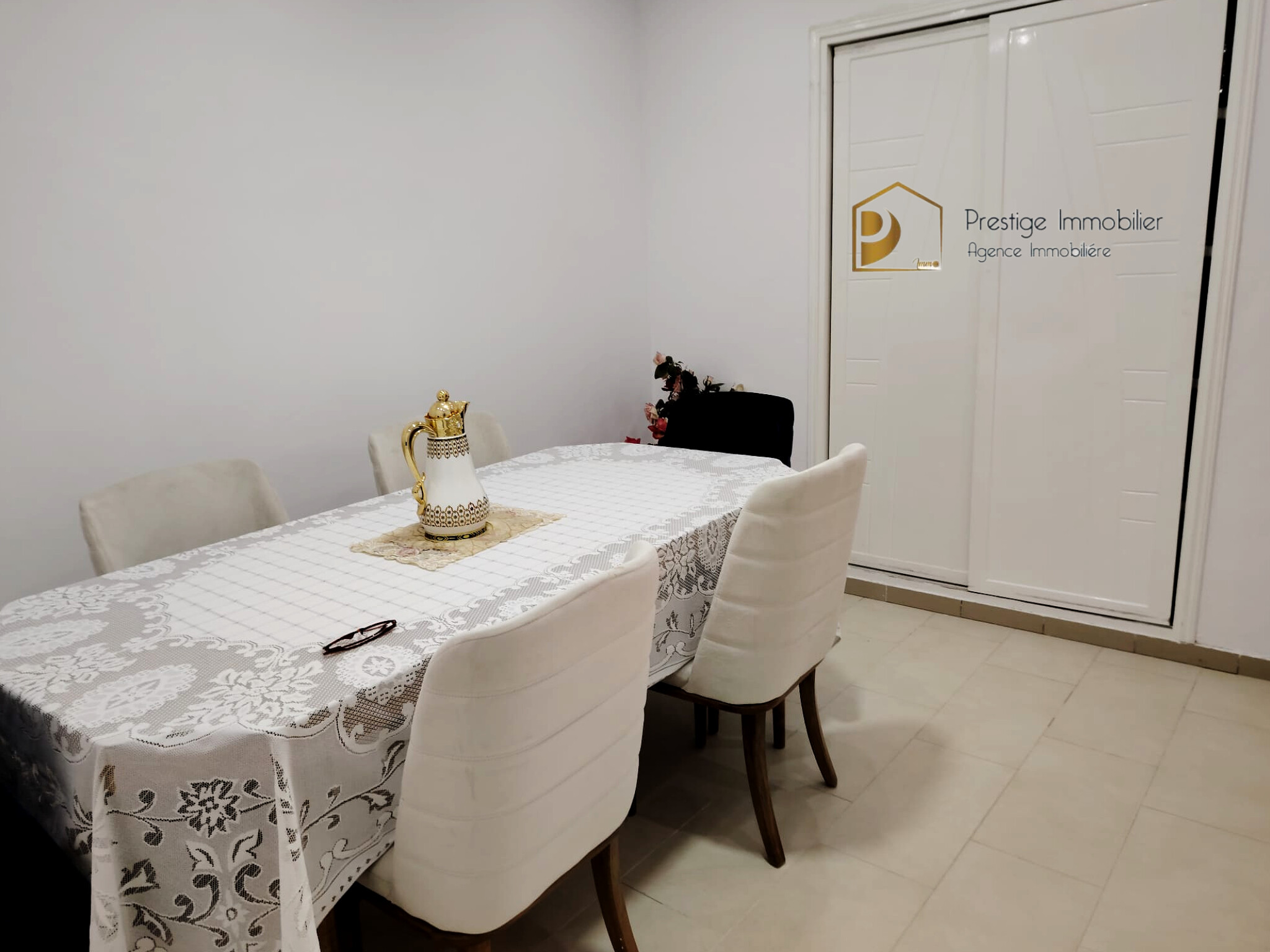 Hammam Chatt&nbsp;Borj Cedria&nbsp;Vente&nbsp;Maisons&nbsp;Villa r plus 1e avec local commercial
