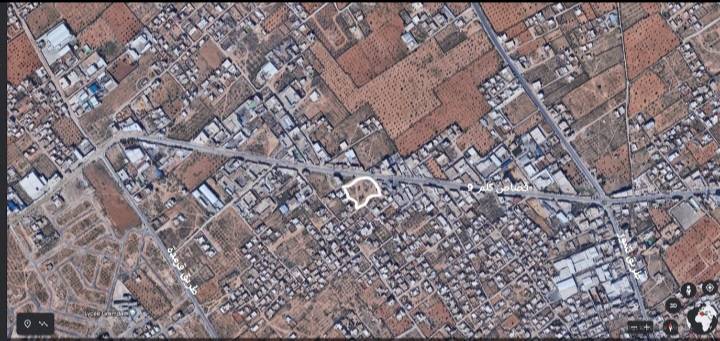 Sakiet Ezzit&nbsp;Merkez Chihya&nbsp;Terrain&nbsp;Terrain nu&nbsp;Terrain � teniour km9 sfax