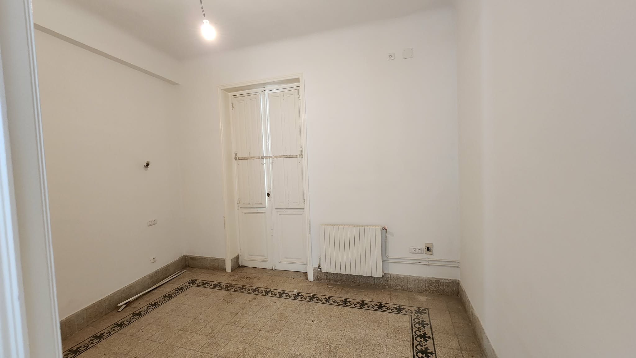 Bab Bhar&nbsp;Bab Bhar&nbsp;Vente&nbsp;Appart. 4 pi�ces&nbsp;Appartement s4 pr�s march� central