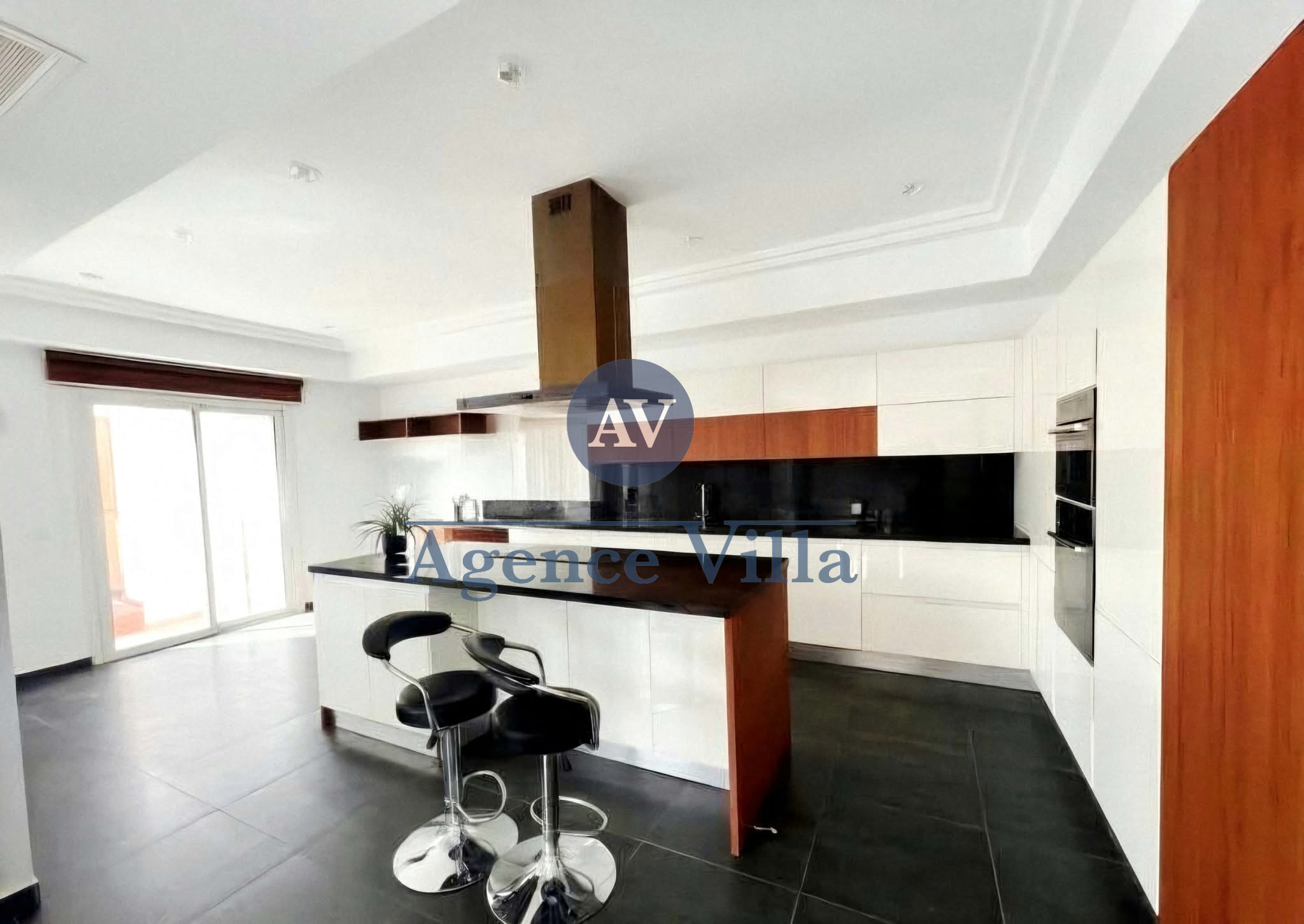 La Soukra&nbsp;La Soukra&nbsp;Location&nbsp;Maisons&nbsp;Magnifique villa s5 avec piscine � la soukra
