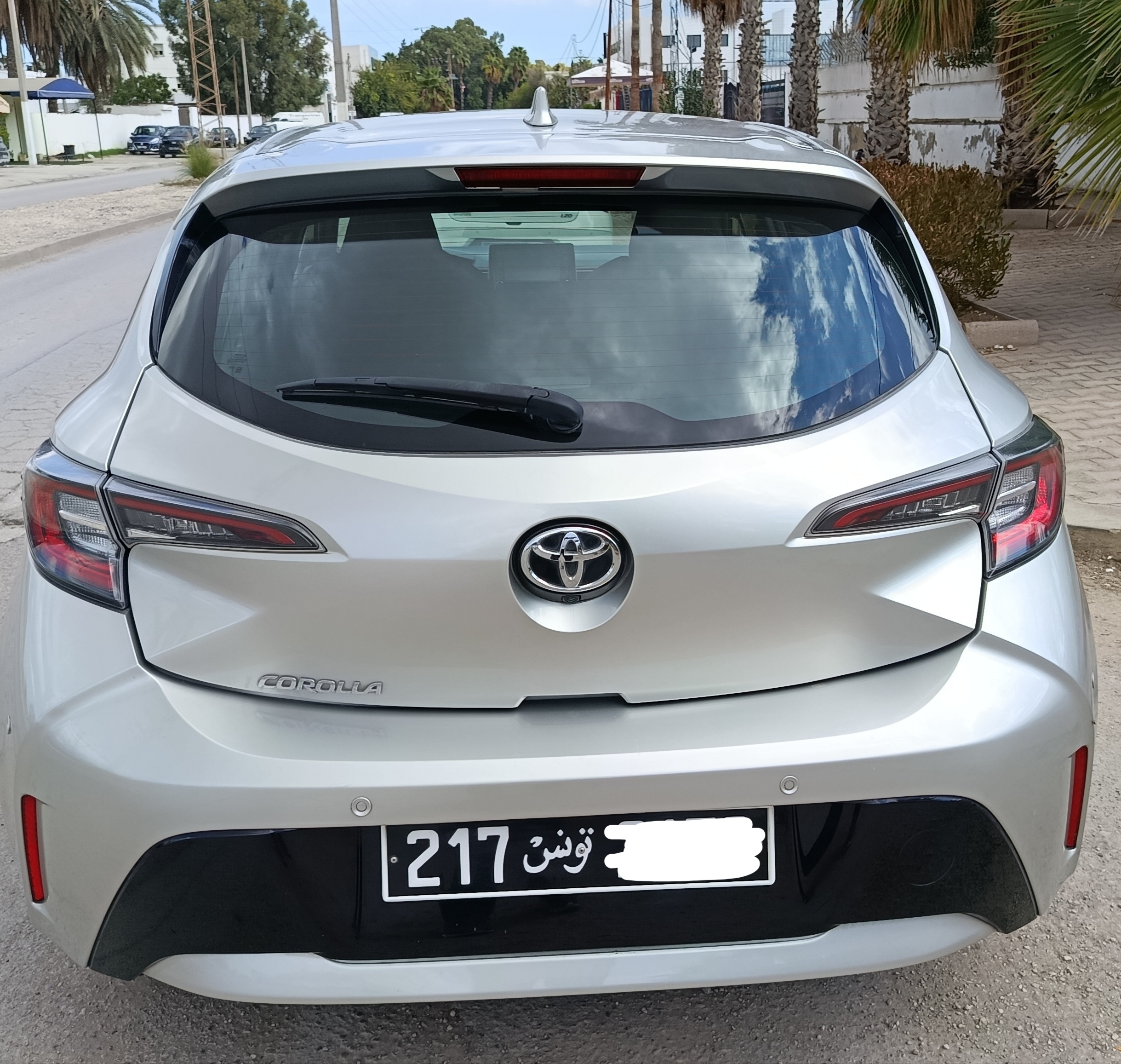 La Marsa&nbsp;Cite El Mhiri&nbsp;Toyota&nbsp;Corolla&nbsp;Corolla hb dynamic bva