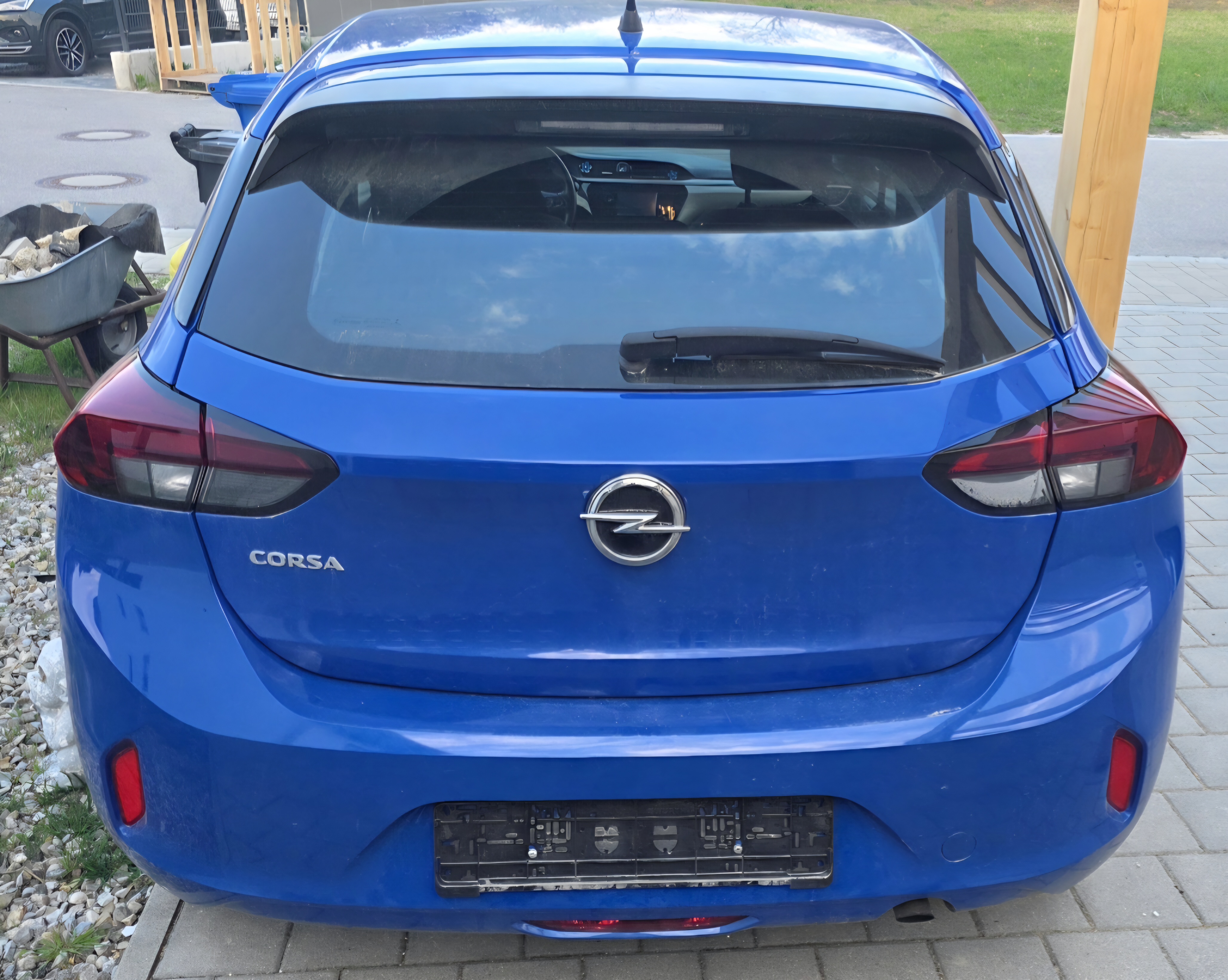 Gafsa Sud&nbsp;Cite Bayech&nbsp;Opel&nbsp;Corsa&nbsp;Opel corsa f export� d allemagne