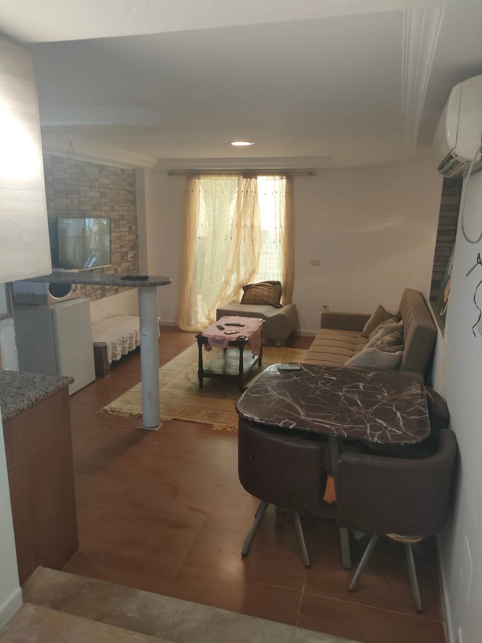 Soliman&nbsp;Cite Hotel Des Andalous&nbsp;Location vacances&nbsp;Appart. 2 pi�ces&nbsp;Villa et appartement tr�s bien �quip�