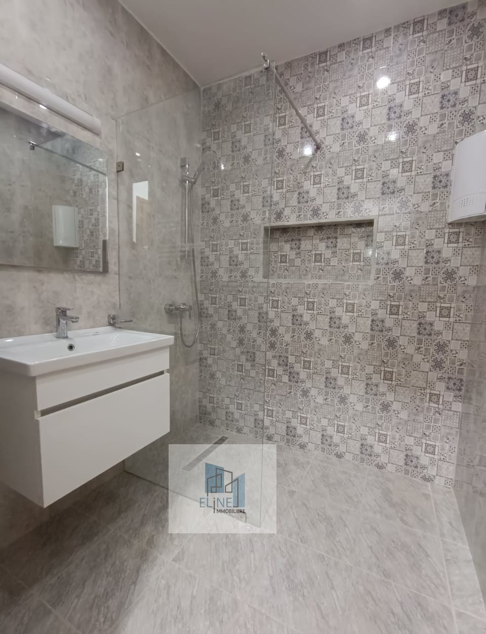 La Marsa&nbsp;El Aouina&nbsp;Location&nbsp;Appart. 1 pi�ce&nbsp;Appt s plus 1 meublee a les jardins de l'aouina