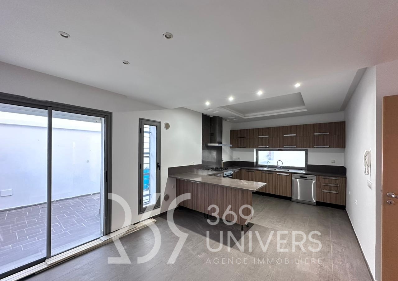 La Marsa&nbsp;Marsa Safsaf&nbsp;Location&nbsp;Appart. 3 pi�ces&nbsp;Appartement avec vue sur mer � la marsa ref ra182