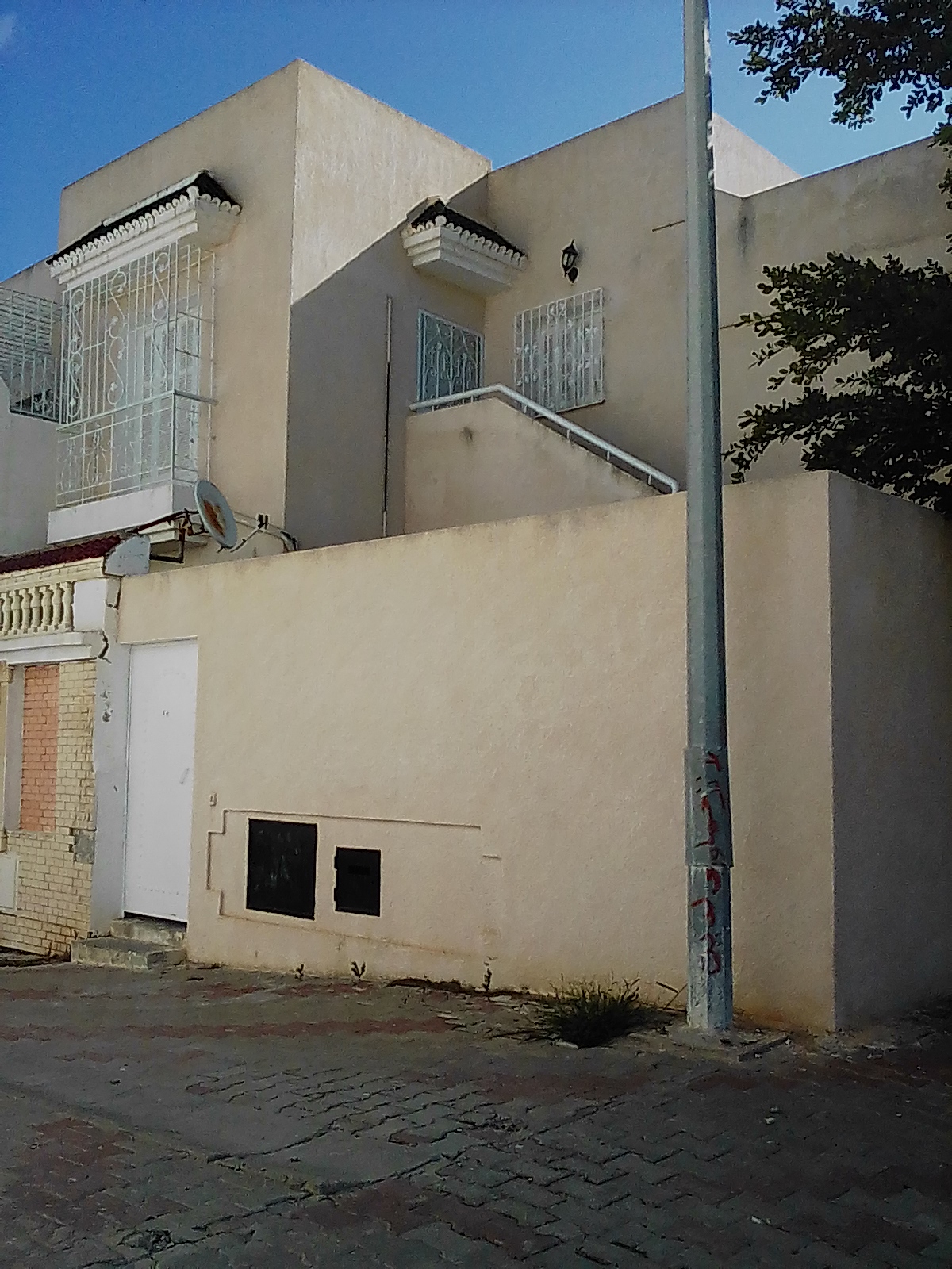Mohamadia&nbsp;Cite El Ksar&nbsp;Vente&nbsp;Appart. 3 pi�ces&nbsp;Jolie maison