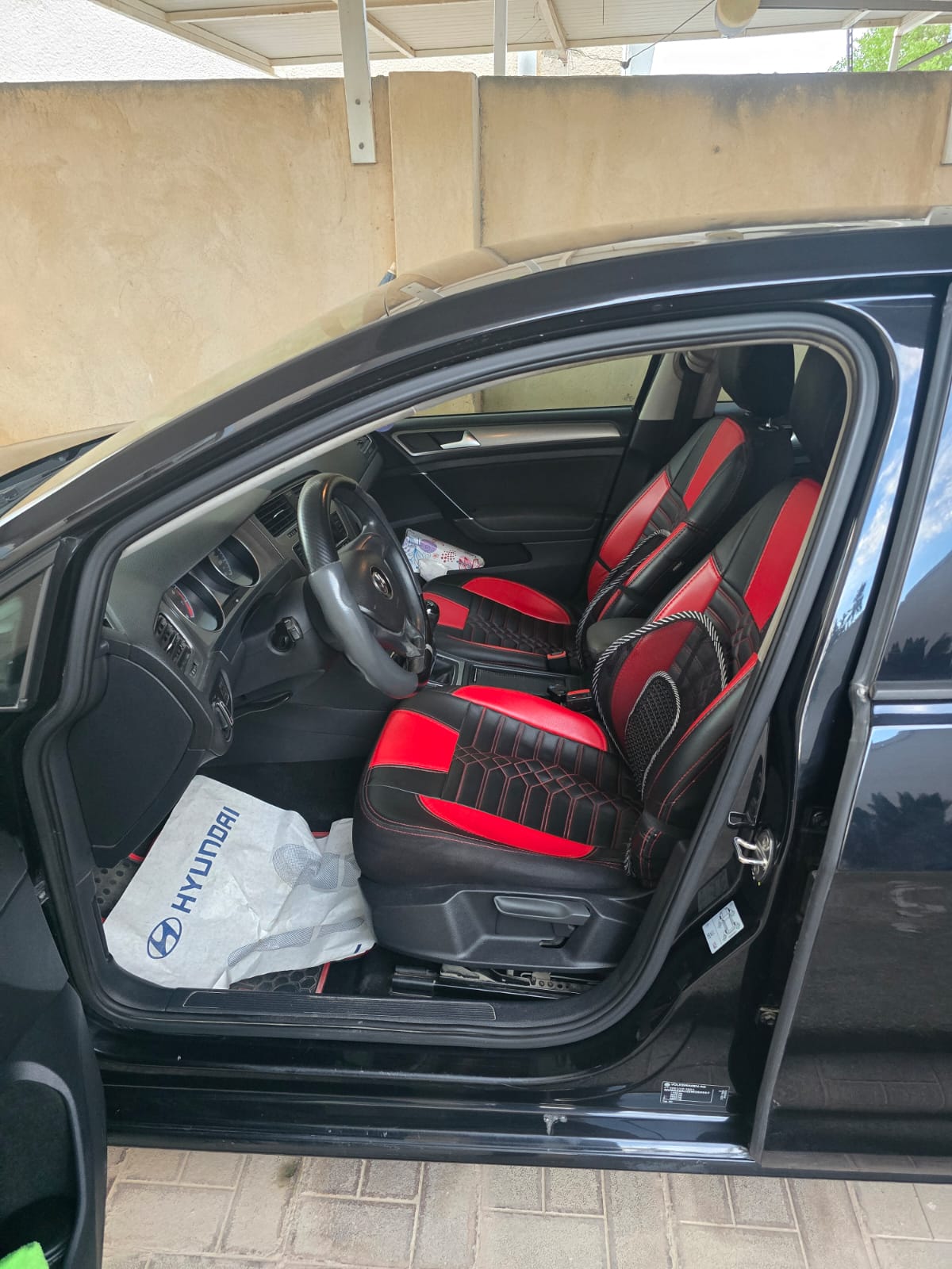 Raoued&nbsp;Cite El Ghazala 1&nbsp;Volkswagen&nbsp;Golf 7&nbsp;Golf7 5ch tsi 2014