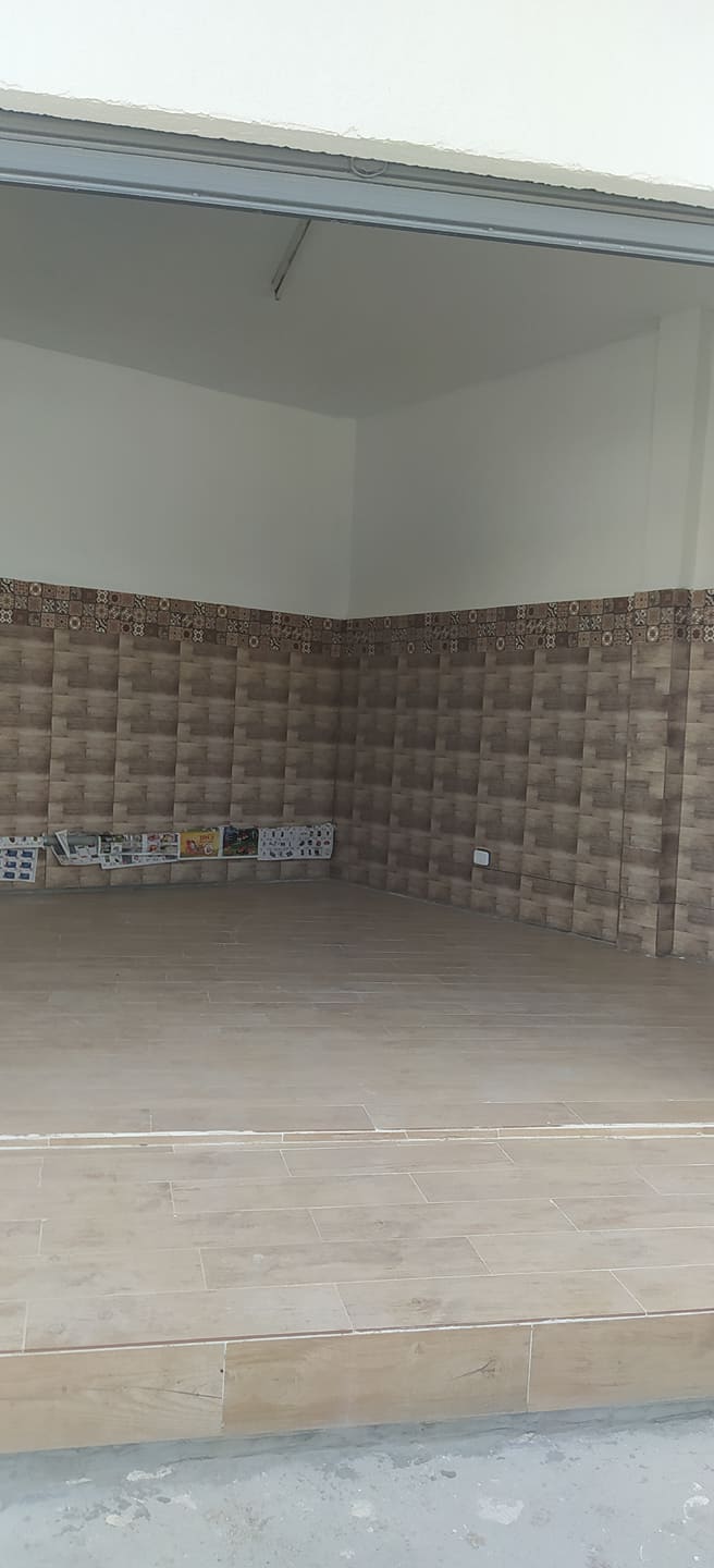 Bizerte Nord&nbsp;Bizerte&nbsp;Bureaux & Commerces&nbsp;Surfaces&nbsp;Un local commercial � hay saha bizerte