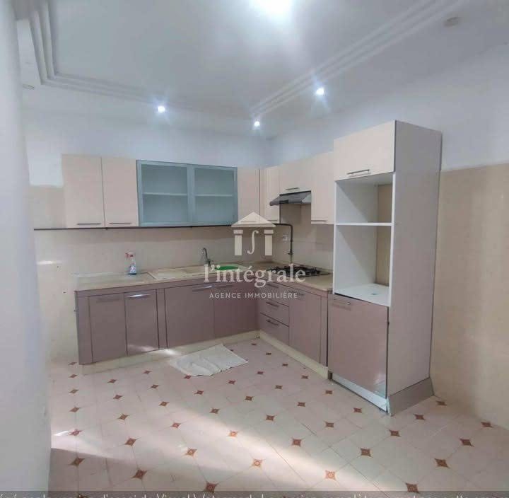 Mnihla&nbsp;Jardins d'el Menzah&nbsp;Location&nbsp;Maisons&nbsp;R�ez de chauss�e s3 habitation ou bureautique