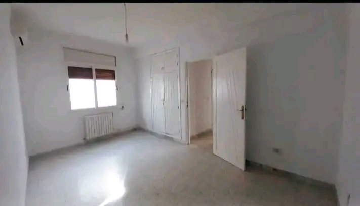 Ariana Ville&nbsp;Cite Ennasr 2&nbsp;Location&nbsp;Duplex&nbsp;Duplex s 3 cit� nasr