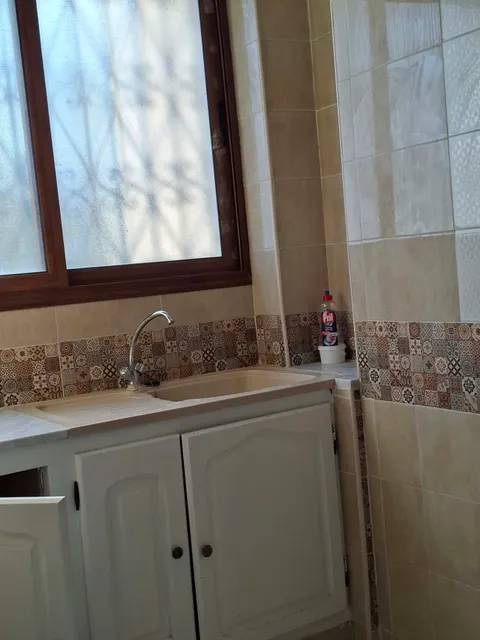 El Mourouj&nbsp;Cite El Mourouj 3 Bis&nbsp;Location&nbsp;Appart. 3 pi�ces&nbsp;Etage d'une maison mrj 3