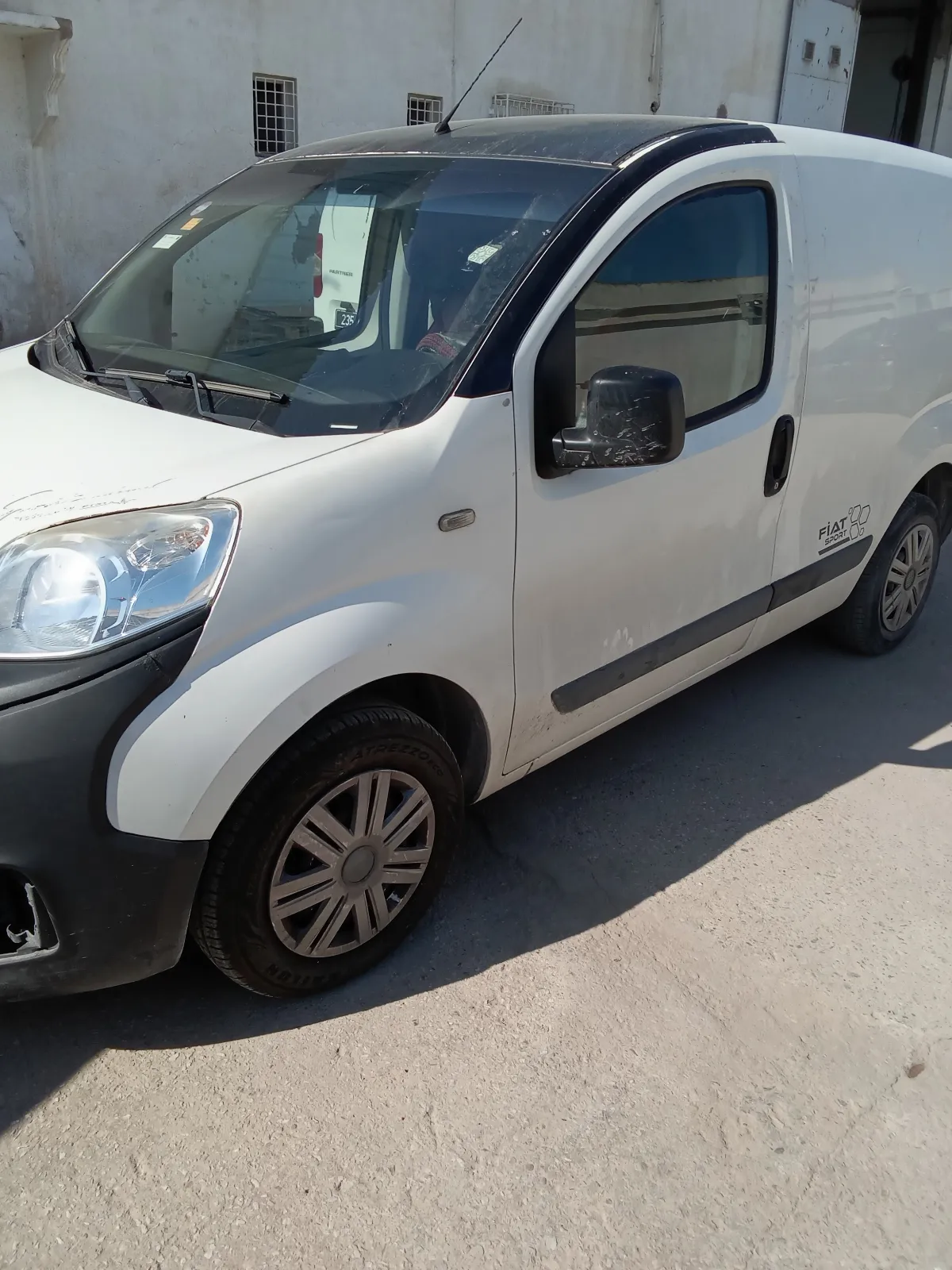 Rades&nbsp;Zone Industrielle 1&nbsp;Fiat&nbsp;Fiorino&nbsp;Fiat fiorino