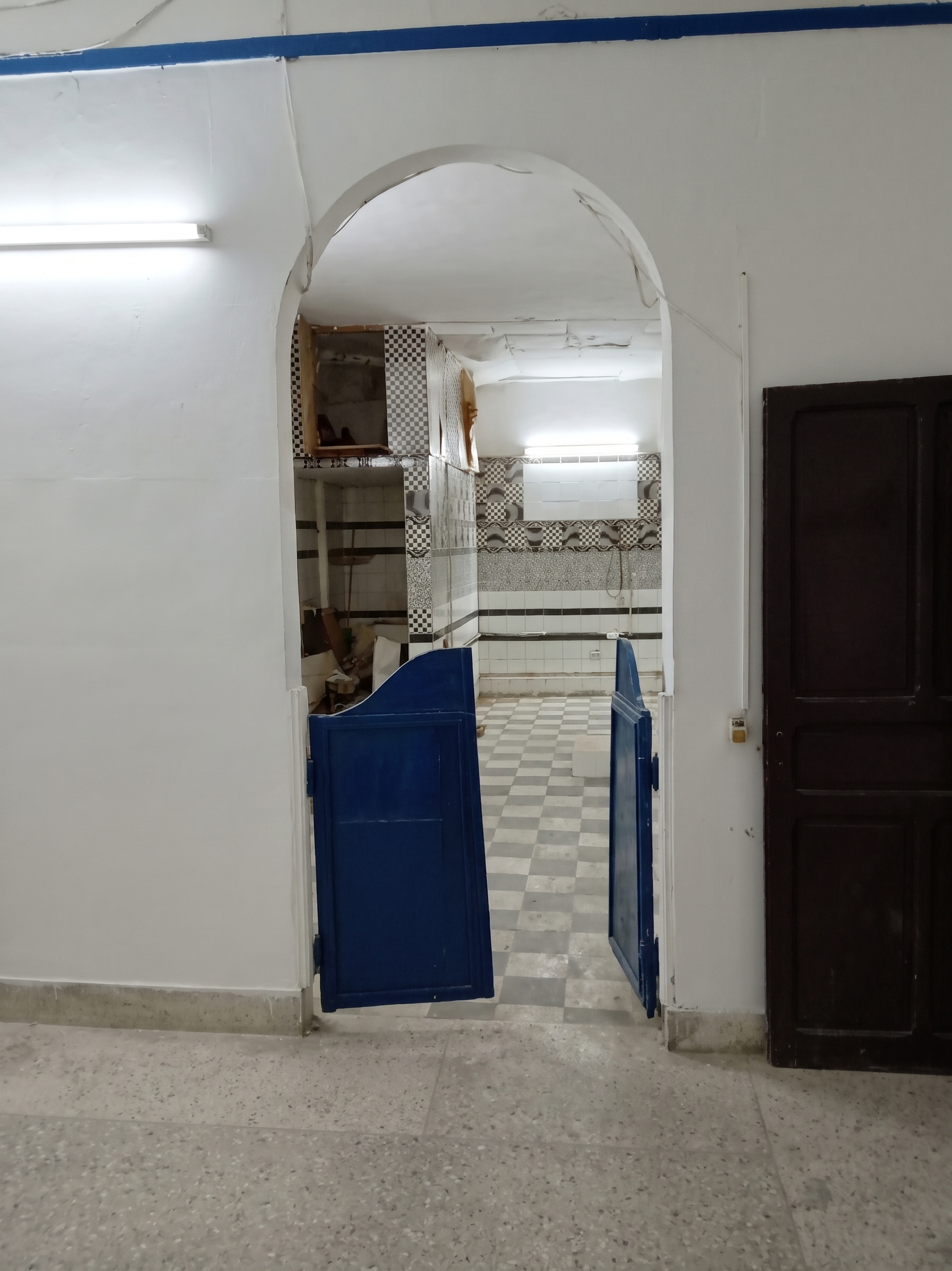 Sidi El Bechir&nbsp;Sidi El Bechir&nbsp;Location&nbsp;Surfaces&nbsp;Local commercial en centre ville