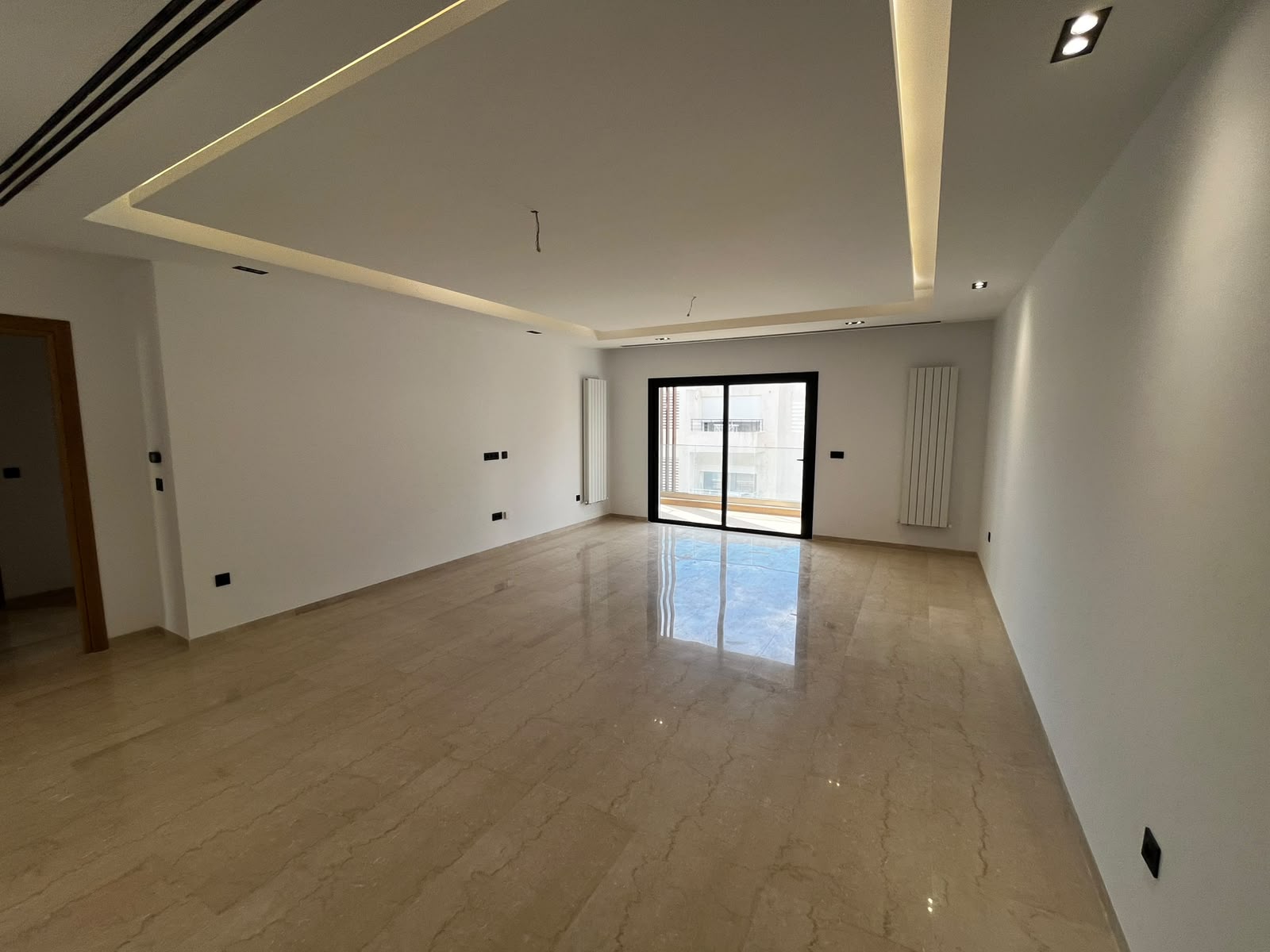 Ain Zaghouan&nbsp;Jardins de Carthage&nbsp;Vente&nbsp;Appart. 2 pi�ces&nbsp;Spacieux s2 au jardin de carthage