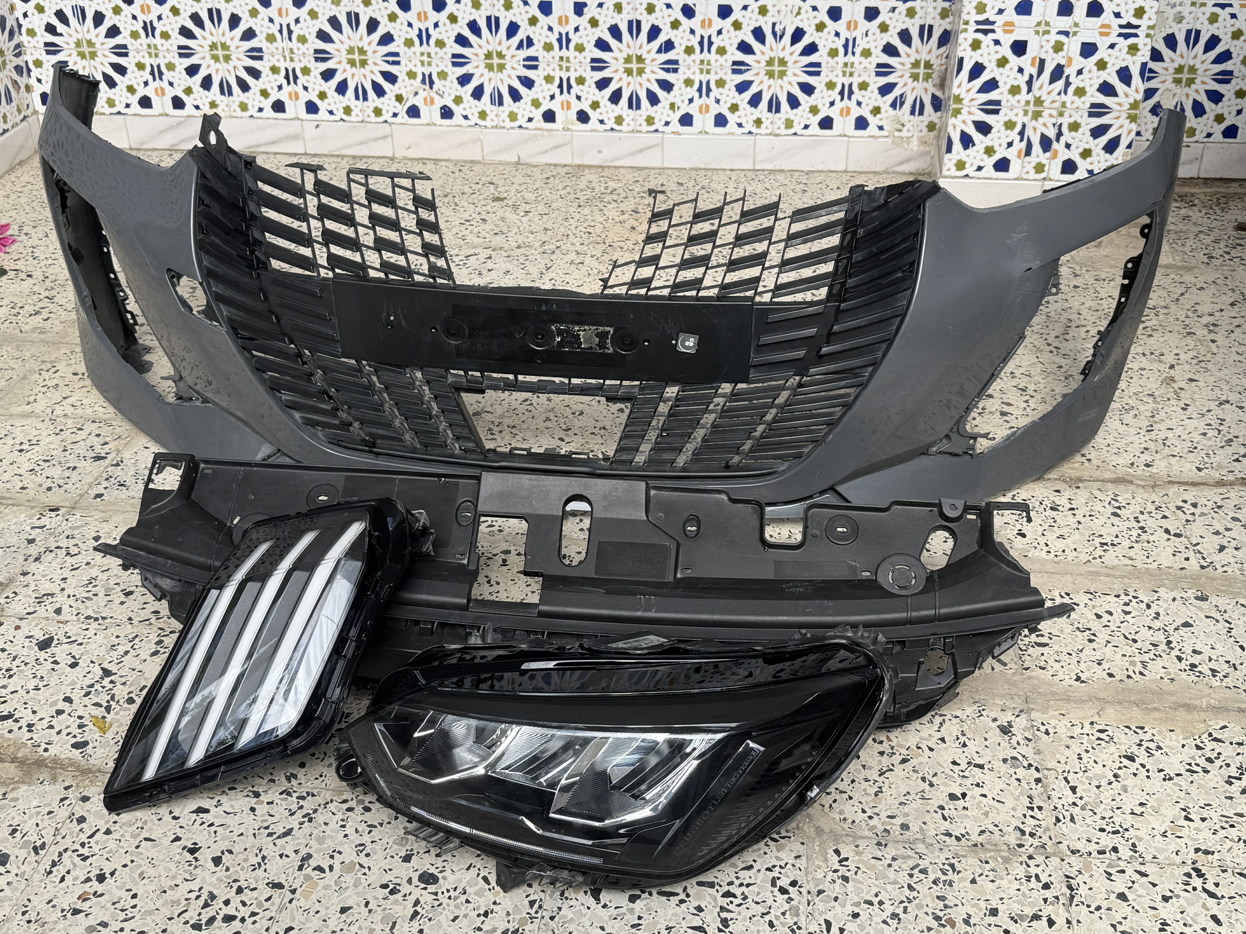 Le Bardo&nbsp;Khaznadar&nbsp;Peugeot&nbsp;208&nbsp;Pi�ce de rechange